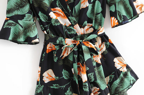 Salopeta scurta de vara cu model floral