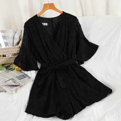 Salopetă modernă de damă cu mâneci scurte și decolteu spitz în trei culori