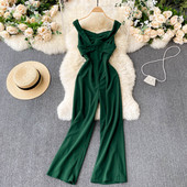 Ženski dugi kombinezon s okruglim izrezom i širokim naramenicama