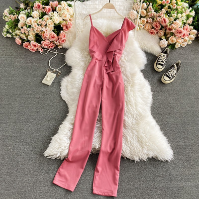 Salopeta de dama actuala cu bucle