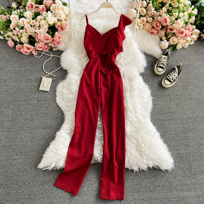 Salopeta de dama actuala cu bucle