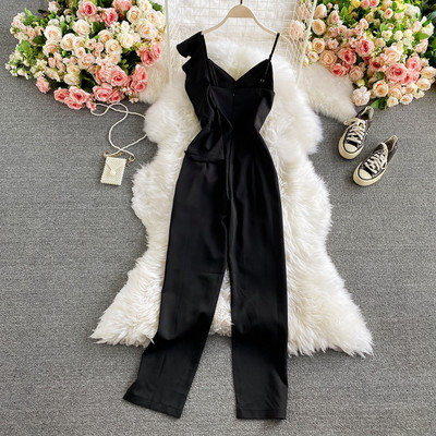 Salopeta de dama actuala cu bucle