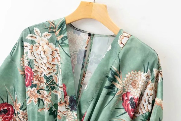 Salopetă lungă de damă modernă cu model cu model