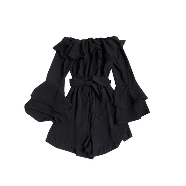 Moderan ženski kratki kombinezon s lađastim izrezom i lotos rukavima