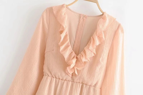 Salopeta scurta de dama cu bucle si talie elastica