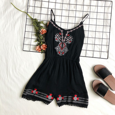 Casual γυναικεία ολόσωμη  φόρμα με λεπτά τιραντάκια και κεντήματα