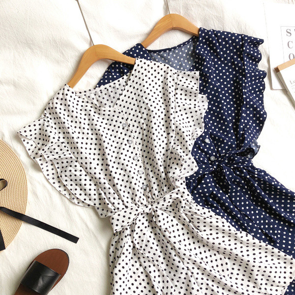 Salopeta de dama cu buline si nasturi