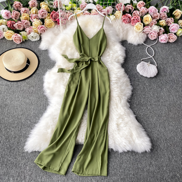 Salopetă lungă modernă de damă cu bretele subțiri