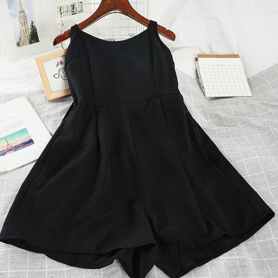 Model nou de salopete scurte de dama cu bretele subtiri in mai multe culori