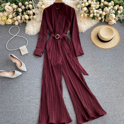 Μοντέρνες γυναικείες ολόσωμες φόρμες με λαιμόκοψη και ζώνη  - διάφορα χρώματα