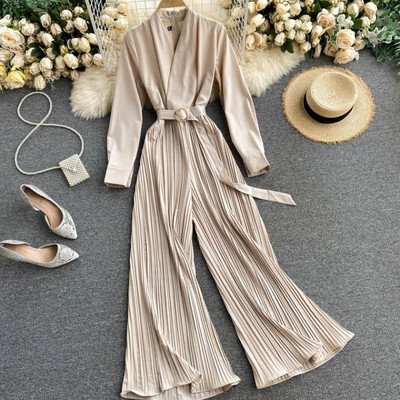 Μοντέρνες γυναικείες ολόσωμες φόρμες με λαιμόκοψη και ζώνη  - διάφορα χρώματα