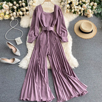 Salopeta de dama cu decolteu rotund si maneci lungi - mai multe culori