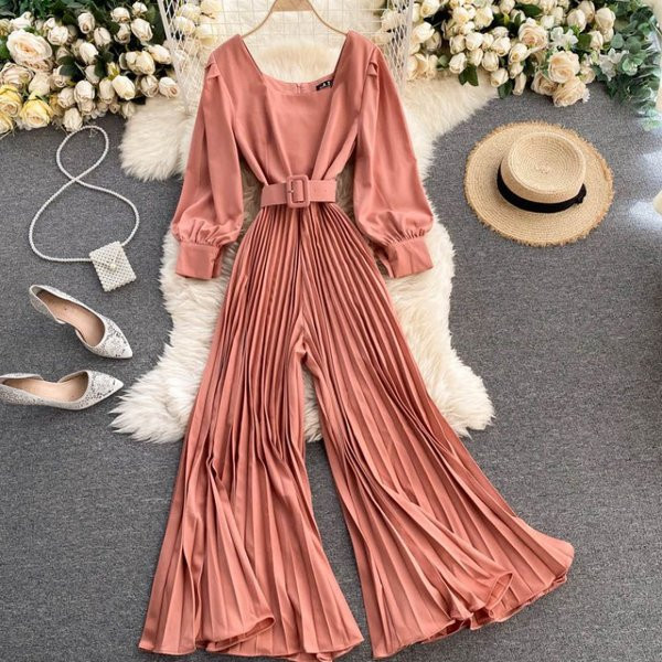 Salopeta de dama cu decolteu rotund si maneci lungi - mai multe culori