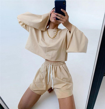 Дамски комплект от блуза и къс панталон широк модел