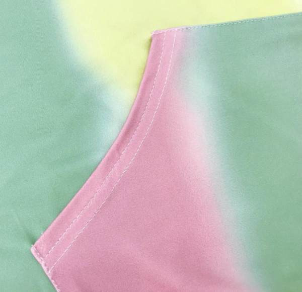 Set de pantaloni scurți și bluză de damă