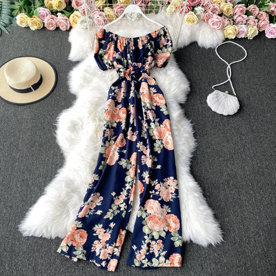 Salopetă lungă de damă cu model floral și mâneci scurte