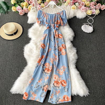 Salopetă lungă de damă cu model floral și mâneci scurte