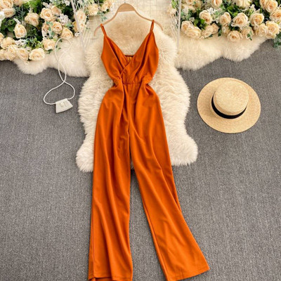 Nou model de salopetă lungă de damă cu bretele subțiri și decolteu spitz