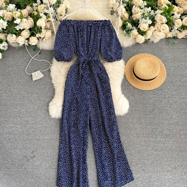 Salopeta de dama moderna cu decolteu barca si curea - mai multe culori