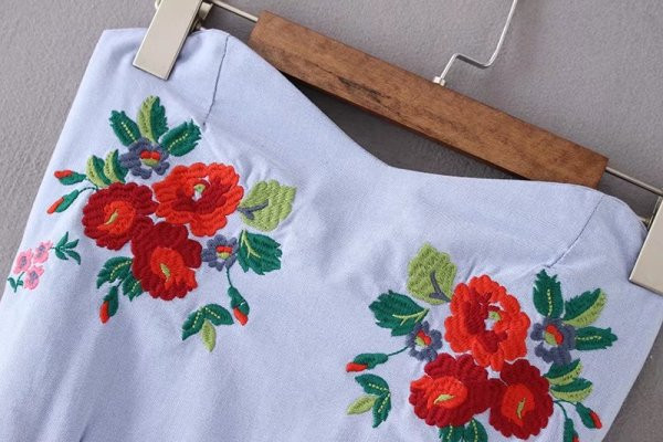 Salopeta de vara cu broderie