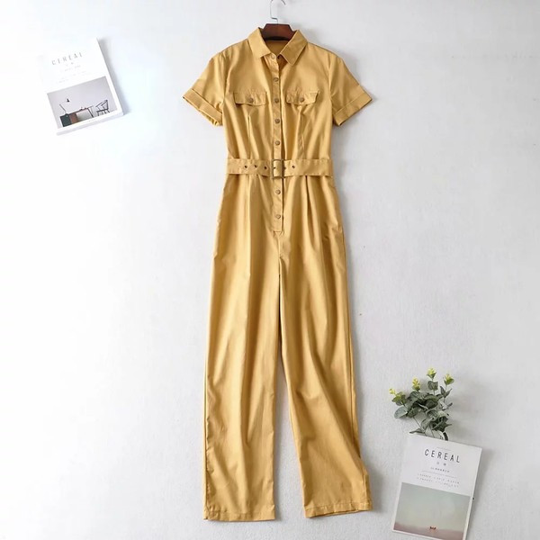 Καθημερινή ολόσωμη  φόρμα με ζώνη και τσέπες