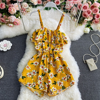 Salopeta scurta de dama cu model floral si bretele