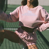 Set de pantaloni scurți pentru femei și un buldozer scurt cu o inscripție