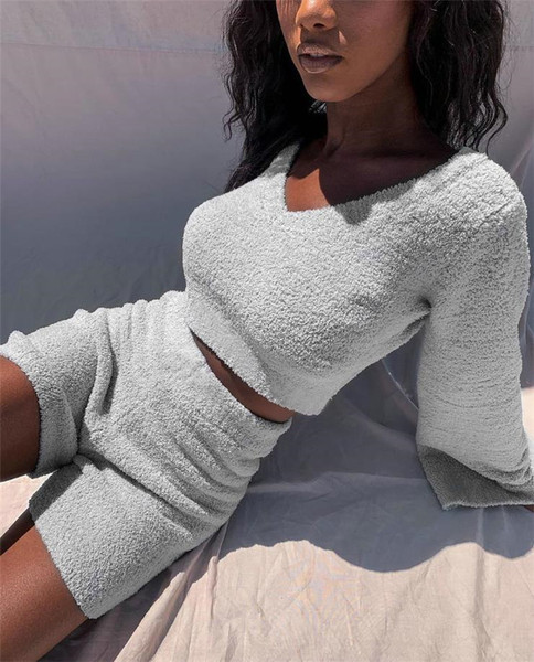 Γυναικείο casual σετ απλό μοντέλο παντελόνι και μπλούζα