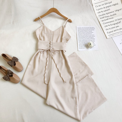 Salopete de dama actuale cu bretele si cravate subtiri