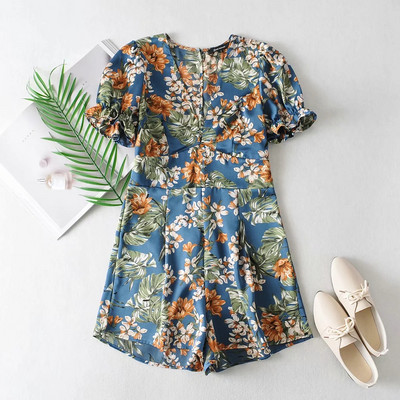 Salopetă scurtă casual cu model floral