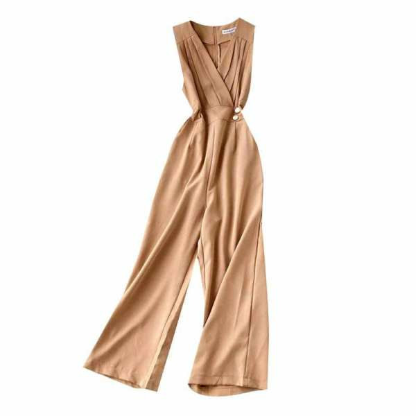 Salopeta dama model nou cu decolteu spitz - model lat