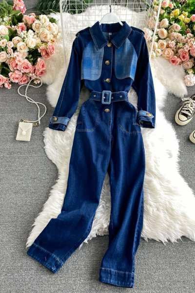 Ženski traper kombinezon s klasičnom kragnom i remenom