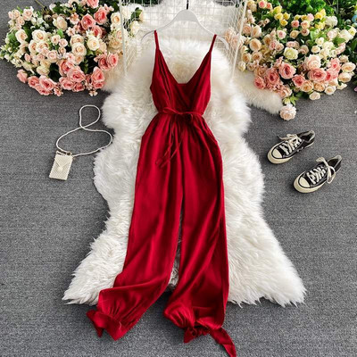 Salopeta casual de dama cu bretele subtiri si motive florale