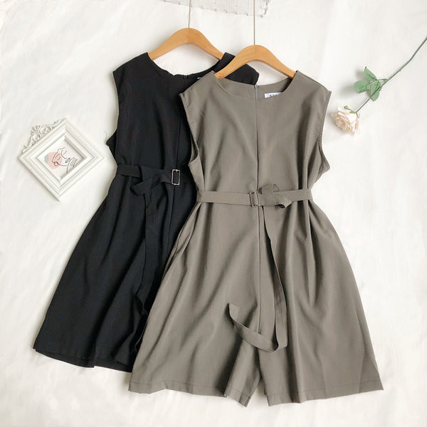 Salopetă elegantă de damă cu centură în talie în trei culori