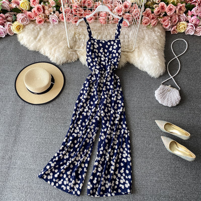 Salopetă lungă de damă cu model floral și bretele