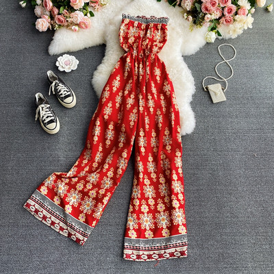 Salopeta de dama colorata cu umerii goi - model drept