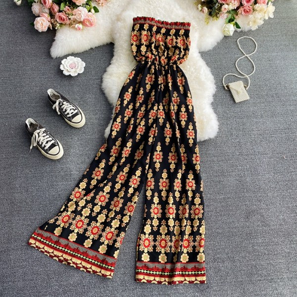 Salopeta de dama colorata cu umerii goi - model drept