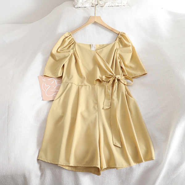 Salopeta de dama moderna cu cravate si maneci scurte