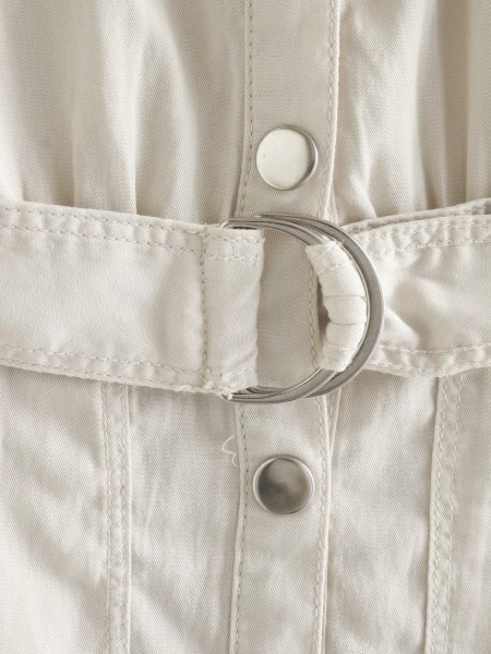 Salopeta de zi cu zi scurta cu nasturi si curea