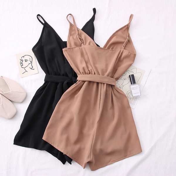 Salopeta de dama cu bretele subtiri si curea in talie