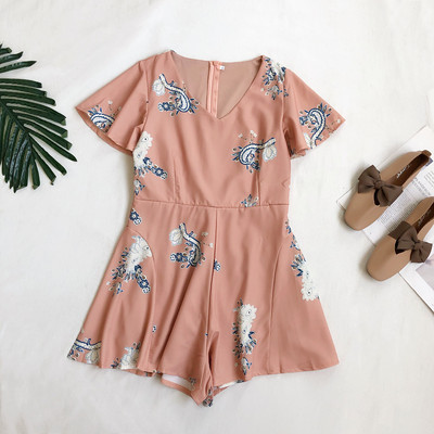 Salopetă modernă pentru femei, cu decolteu spitz și mâneci scurte