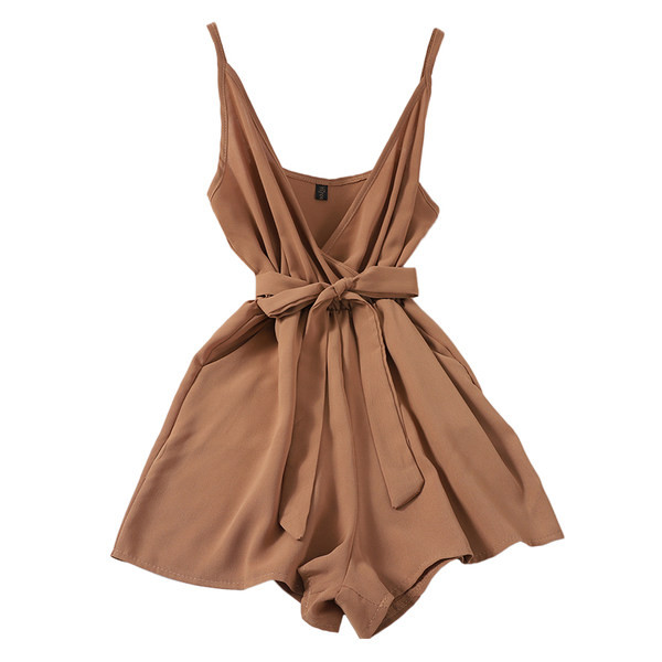 Salopeta actuala cu centura si bretele subtiri