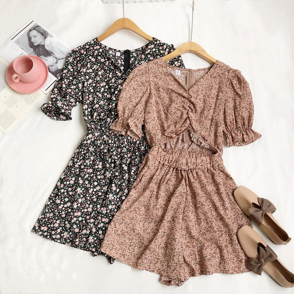 Salopeta scurta de dama cu fermoar pe spate