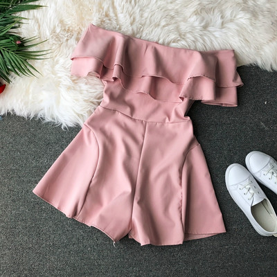 Salopeta scurta de dama cu bucle si umerii goi