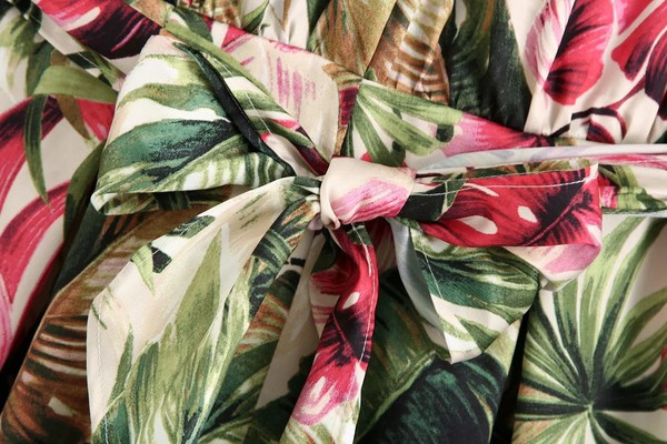 Salopetă lungă modernă cu model floral