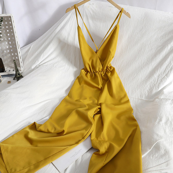 Νέο μοντέλο γυναικεία ολόσωμη φόρμα  με λεπτές τιράντες