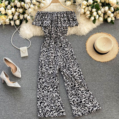 Γυναικεία χρωματιστή ολόσωμη φόρμα με γυμνούς ώμους - κατάλληλη για το καλοκαίρι