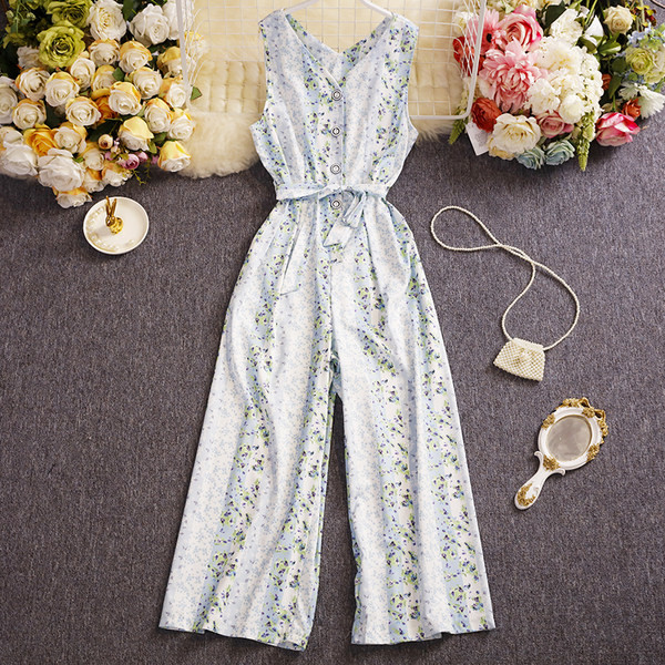 Salopeta lunga de dama cu nasturi si model floral