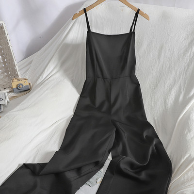 Salopeta de dama model simplu cu bretele subtiri