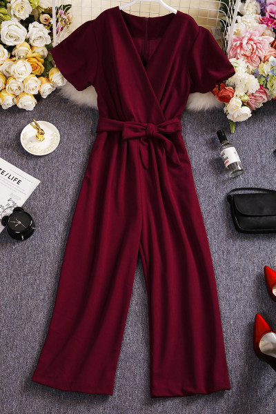 Salopeta de dama cu maneca scurta si curea